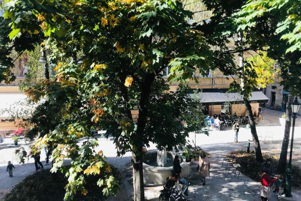 Berlin Apartment Lviv Ngoại thất bức ảnh